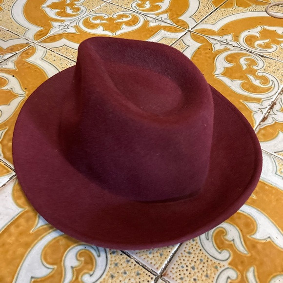 Wool Fedora Style Hat - Picture 2 of 4